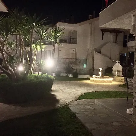 Litsa Apartamento Fourka