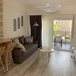 Litsa Apartament *