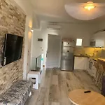 Apartament Litsa Fourka